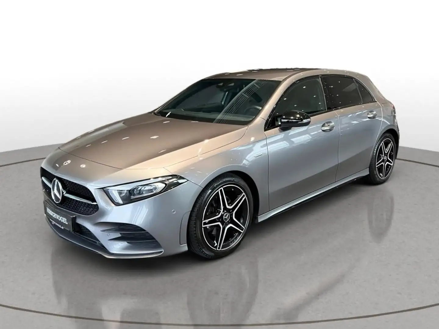 Mercedes-Benz A 200 d EDITION 2020+AMG-Line+Night+AHK+Standhzg Grau - 2