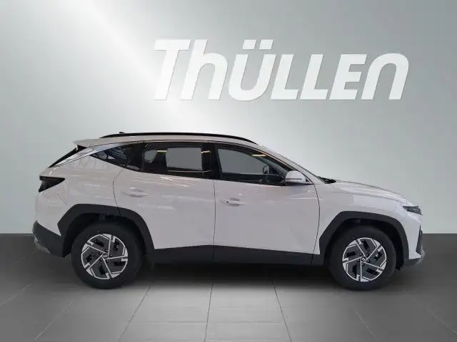 Hyundai Tucson view 9