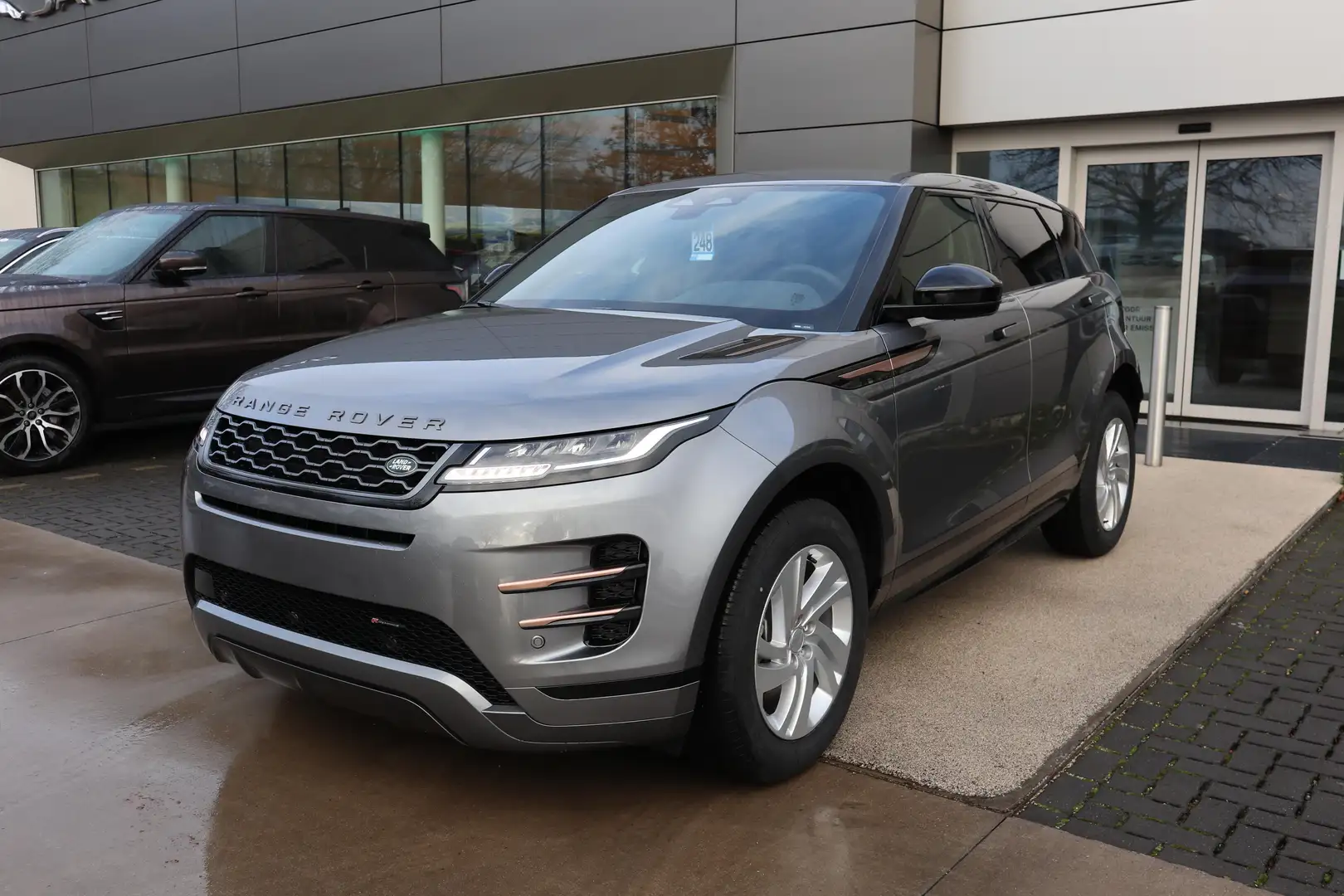 land rover evoque