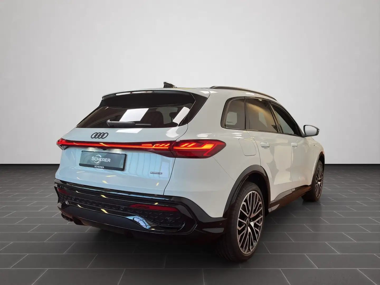 Audi Q5 SUV edition one MMI pro/AHK/StHz/Interieur S- Weiß - 2