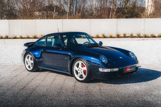 Porsche 993 Turbo / Midnight Blue Metallic / German Vehicle