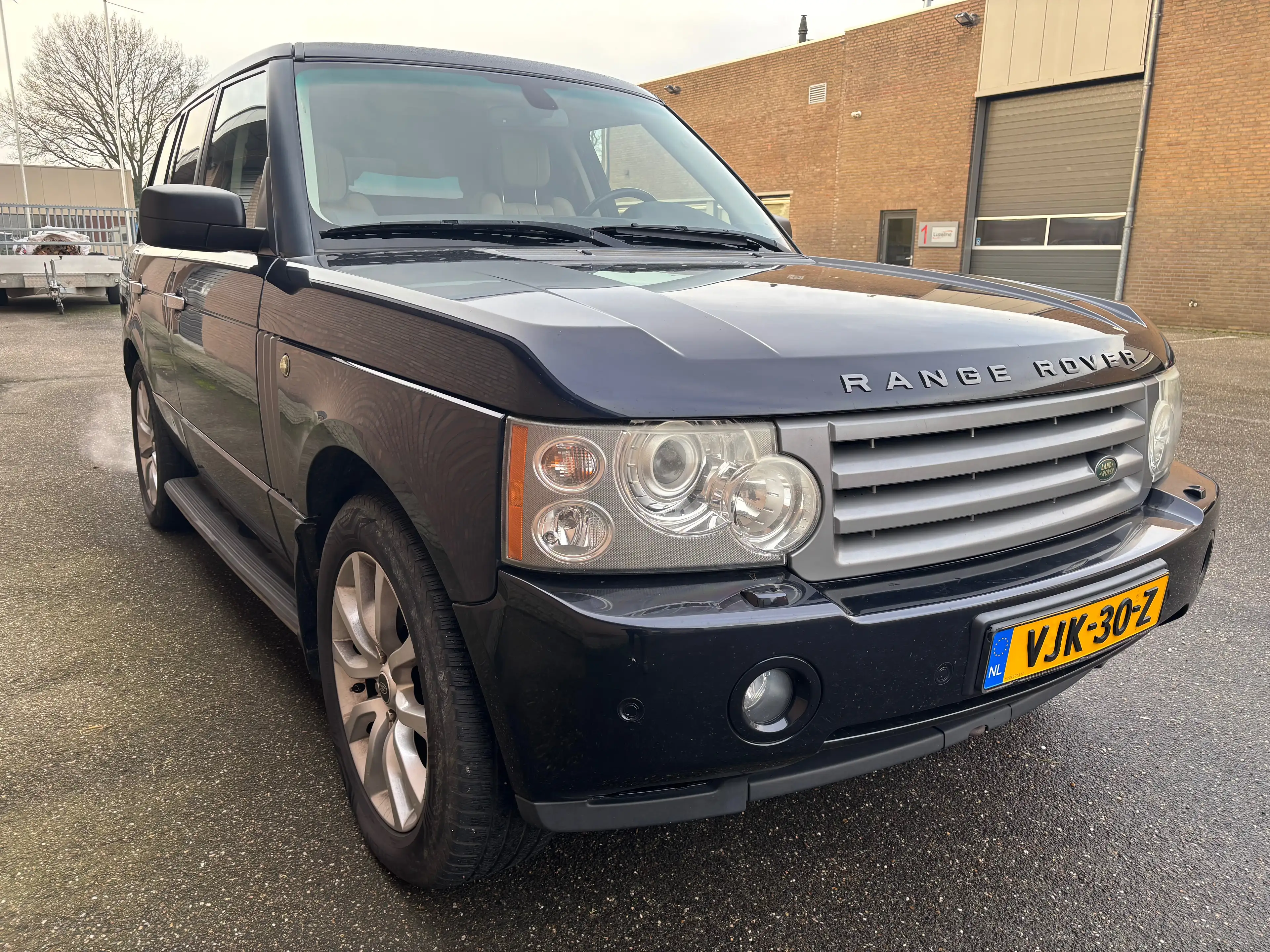 Land Rover Range Rover 3.8 — photo 9