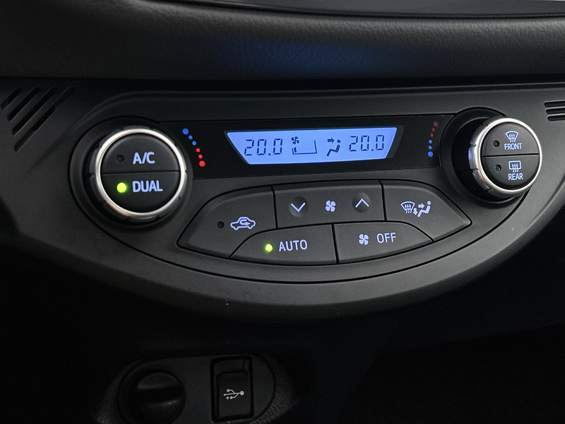 Toyota Yaris 1.5 VVT-i Aspiration | Dealer onderhouden | Climat — photo 13
