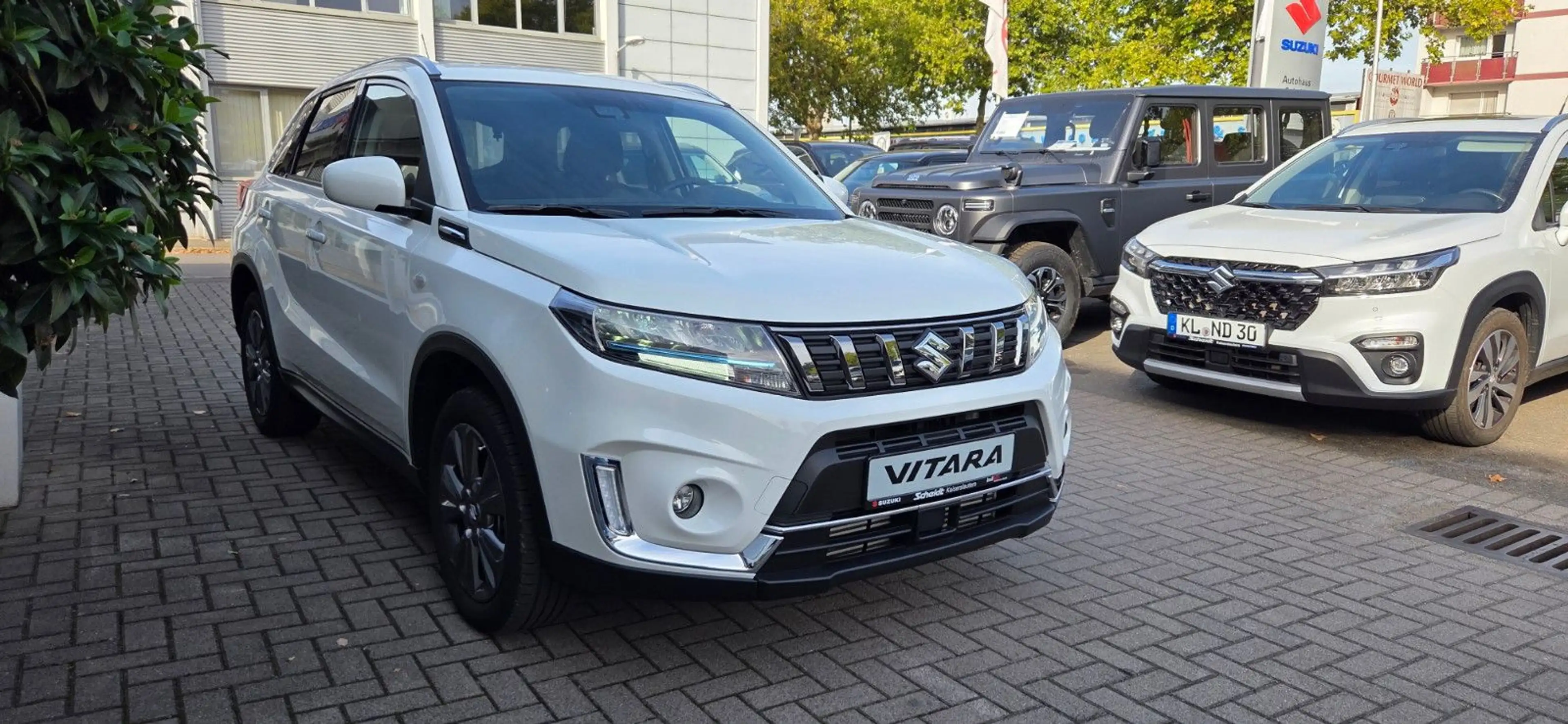 Suzuki Vitara 1.4 BOOSTERJET Hybrid Comfort — photo 2