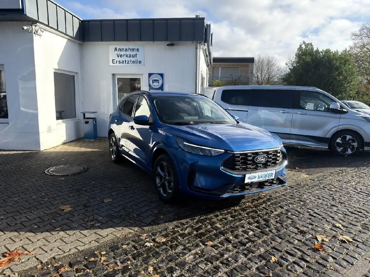 Ford Kuga ST-Line Autom. RFK WP Blauw - 1