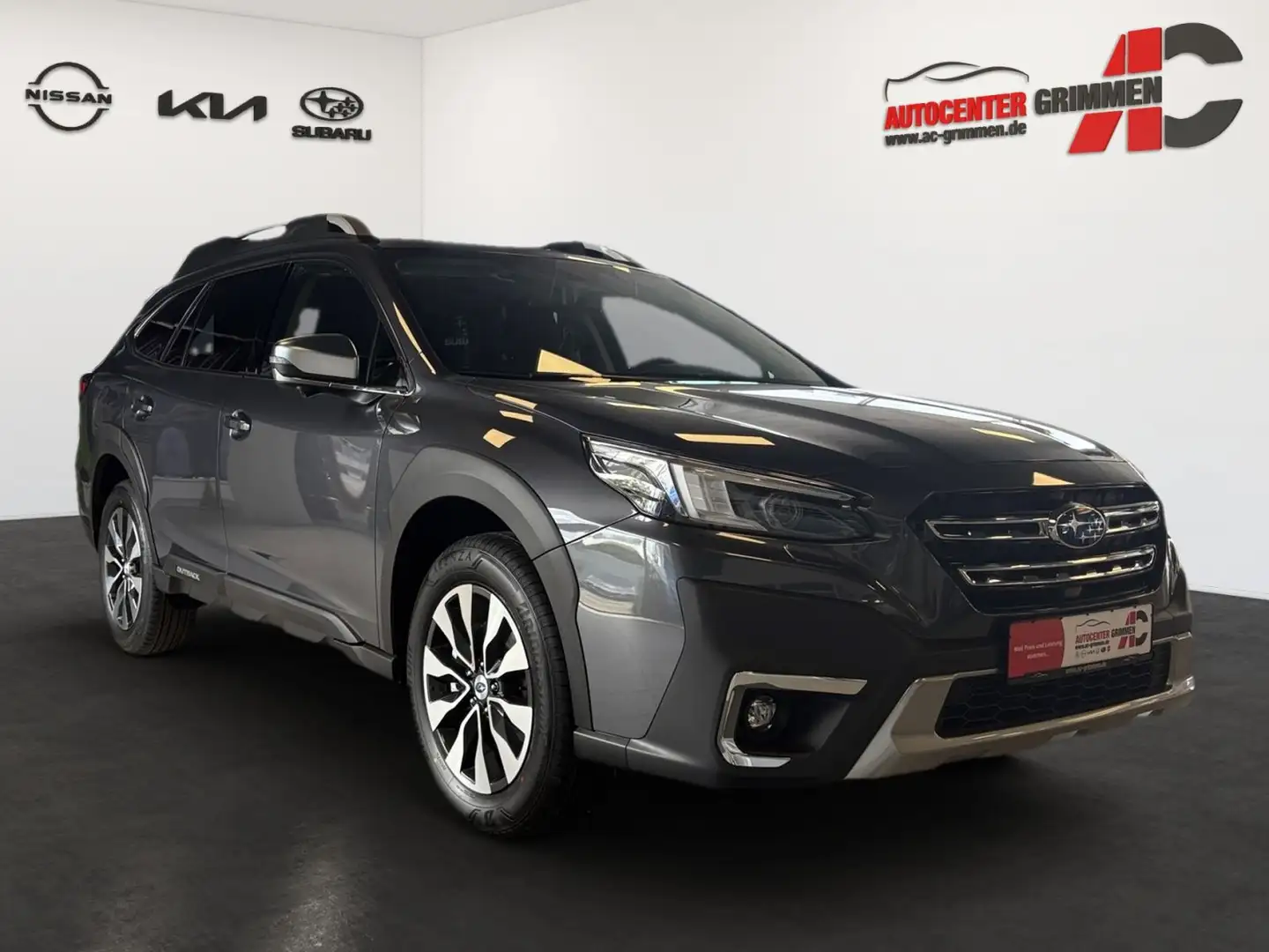 Subaru OUTBACK Outback 2.5i Platinum Lineartronic Grijs - 2