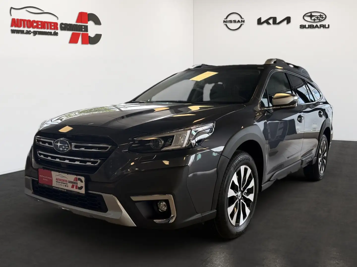 Subaru OUTBACK Outback 2.5i Platinum Lineartronic Grijs - 1