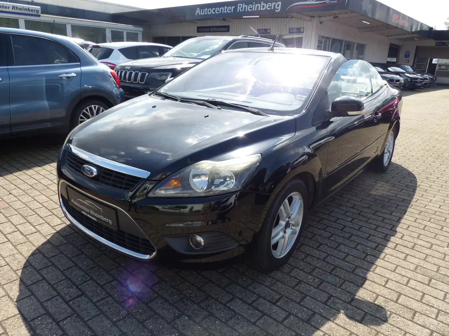 Ford Focus Cabrio Titanium Allu Klima Leder Tüv Multi Schwarz - 1