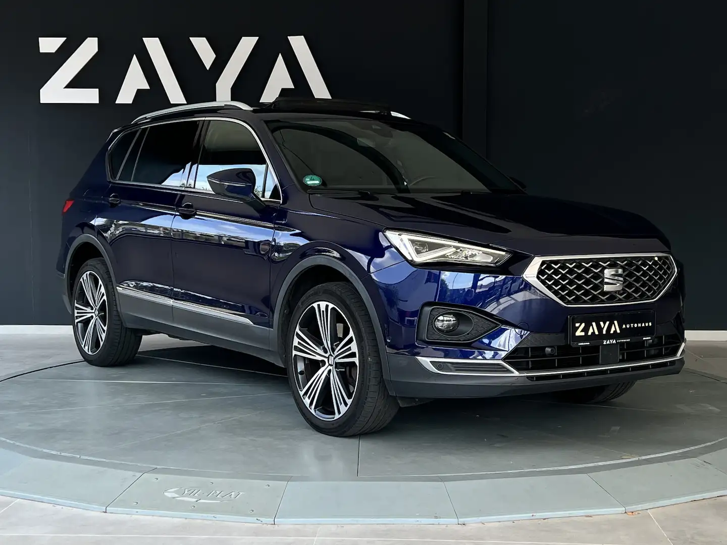 SEAT Tarraco 2.0 TDI Xcellence 4x4*7-S*PANO*AHK* Blauw - 1
