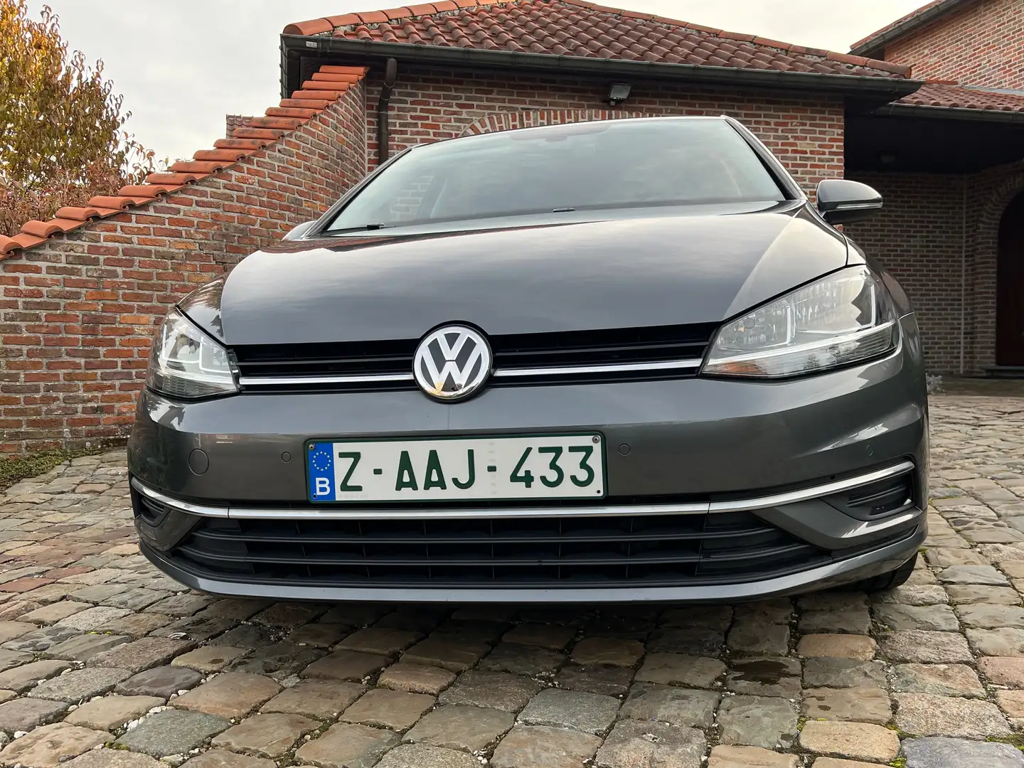 Volkswagen Golf Golf 1.0 TSI OPF DSG Comfortline Grijs - 2