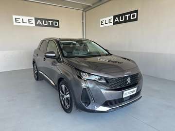Hybrid 225 e-EAT8 Allure Pack Iva Esposta