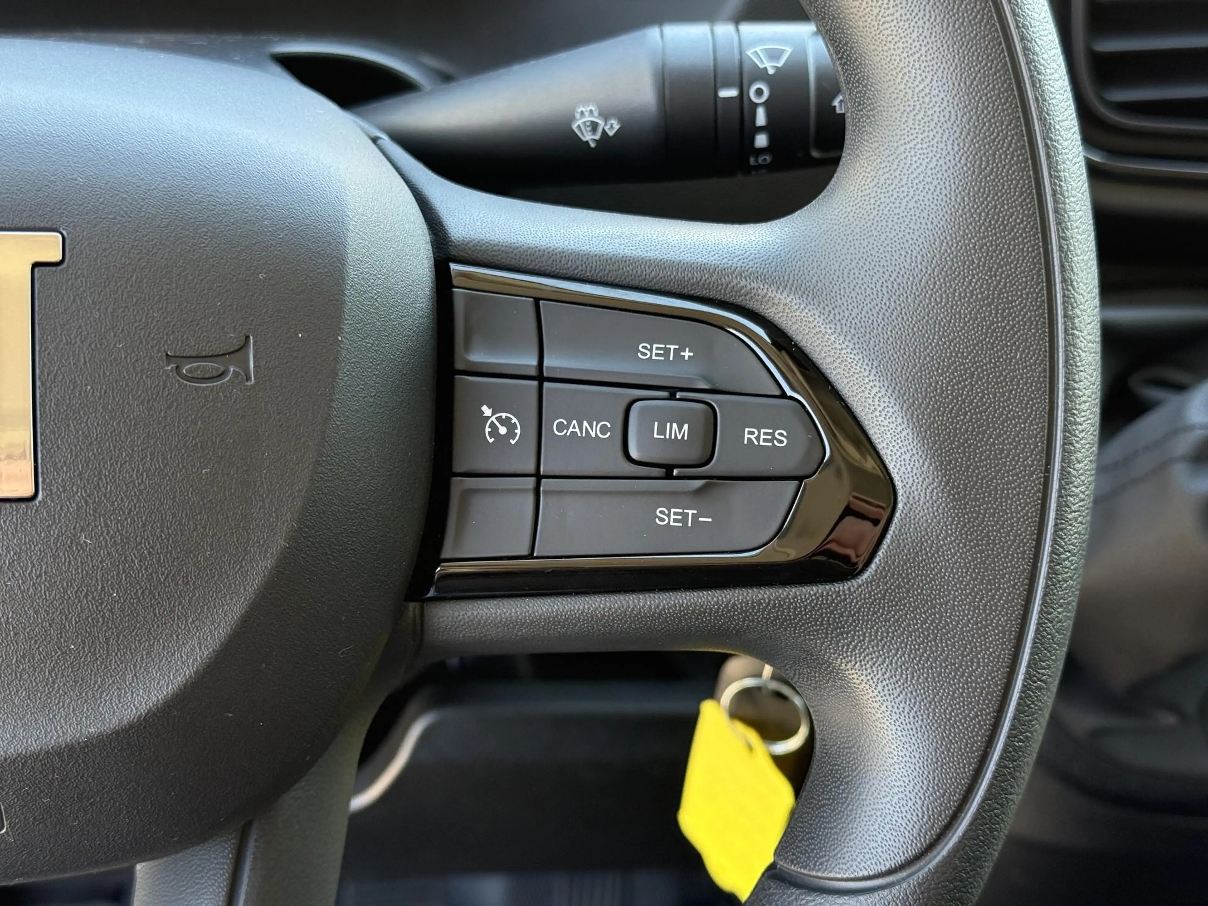 Fiat Ducato L3H2 3.5T Maxi 2.2 Diesel 103kW (140PS) Radio, ... — photo 8