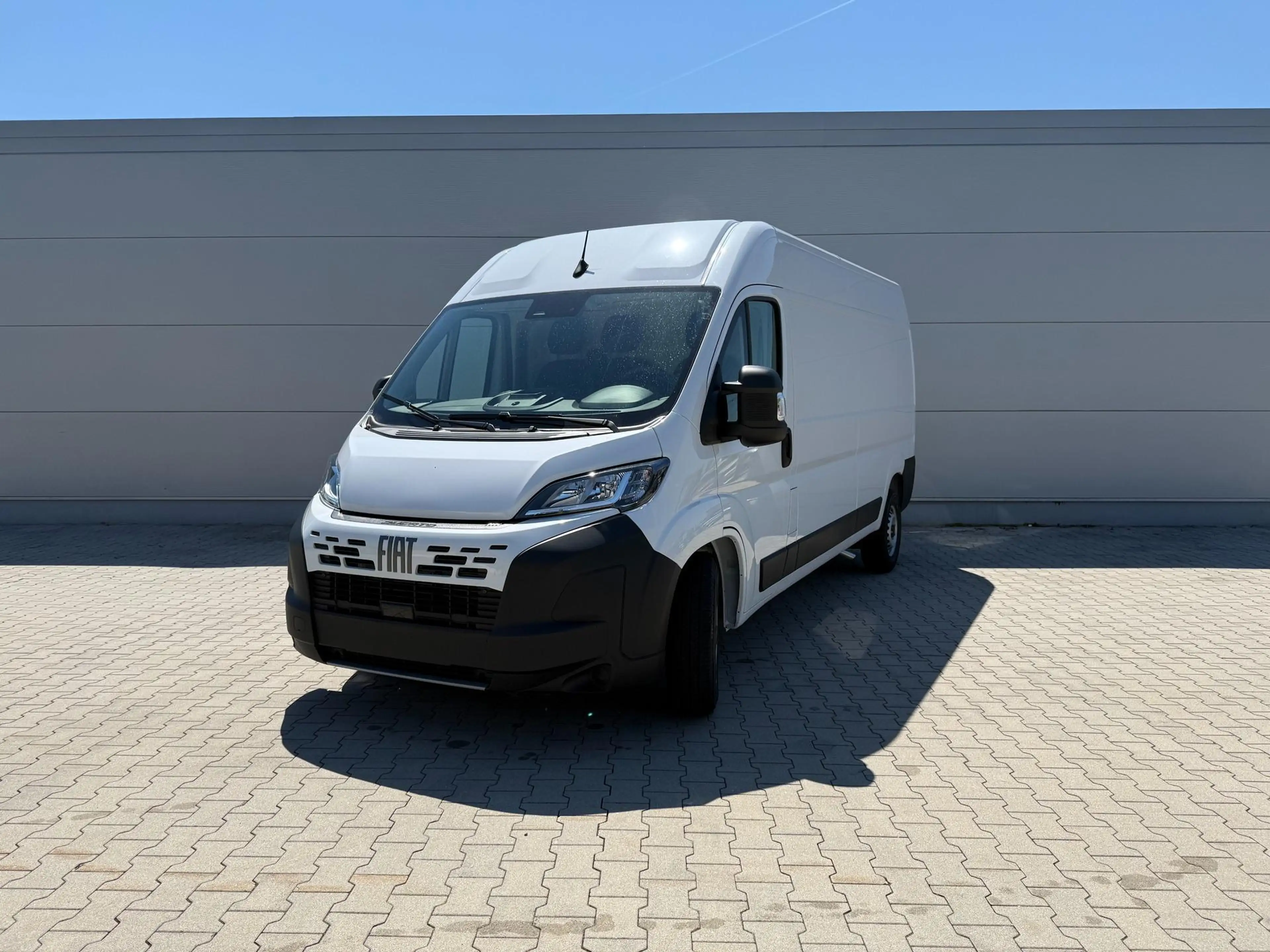 Fiat Ducato L3H2 3.5T Maxi 2.2 Diesel 103kW (140PS) Radio, ...