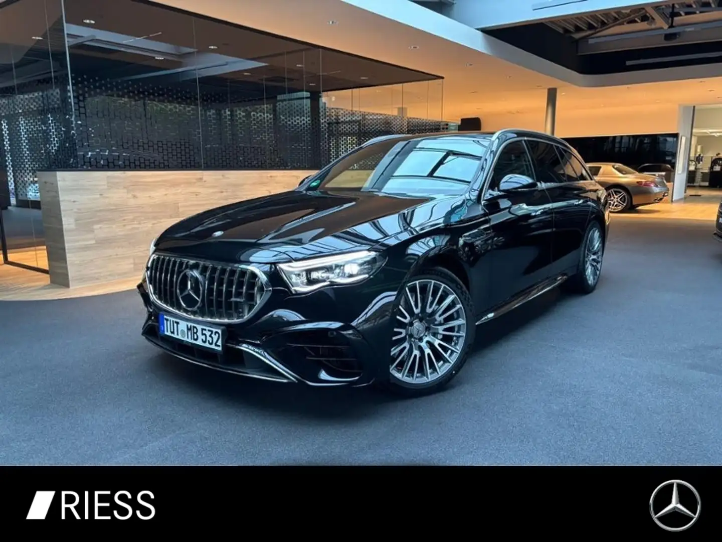 Mercedes-Benz E 53 AMG E 53 T Hybrid AHK+PANO+HUD+360+4D-BURMESTER+DIGI Černá - 1