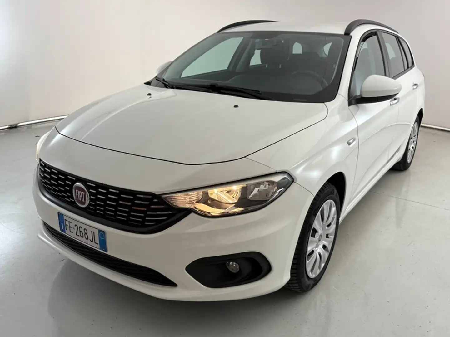 Fiat Tipo Station Wagon 1.4  Easy Bianco - 1