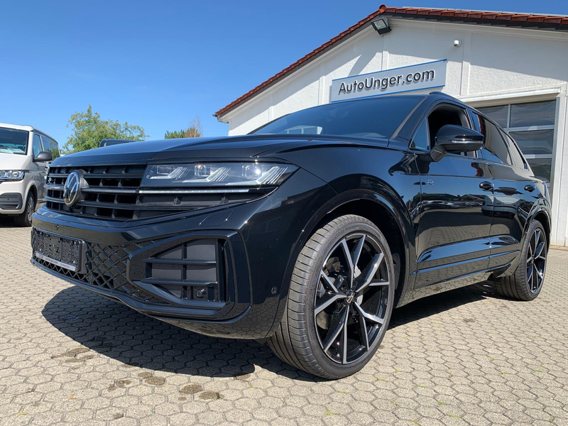 Volkswagen Touareg R-Line Final Edition Estoril 22Zoll Standhzg AHK — photo 4