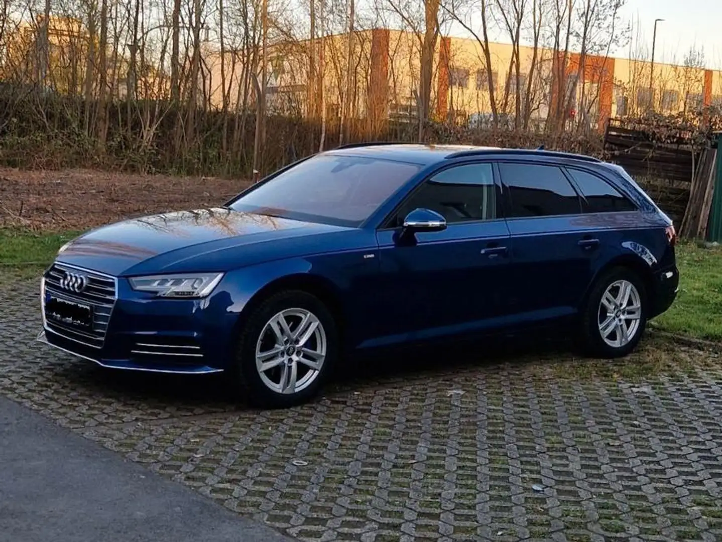 Audi A4 A4 Avant 2.0TDI quattro S tronic 140kW Azul - 2