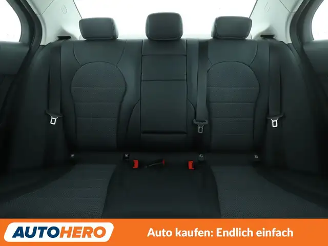 Mercedes-Benz C-Class view 15
