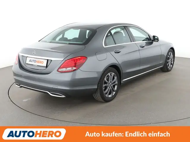 Mercedes-Benz C-Class view 6