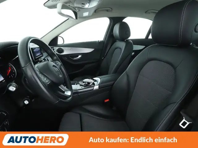 Mercedes-Benz C-Class view 10