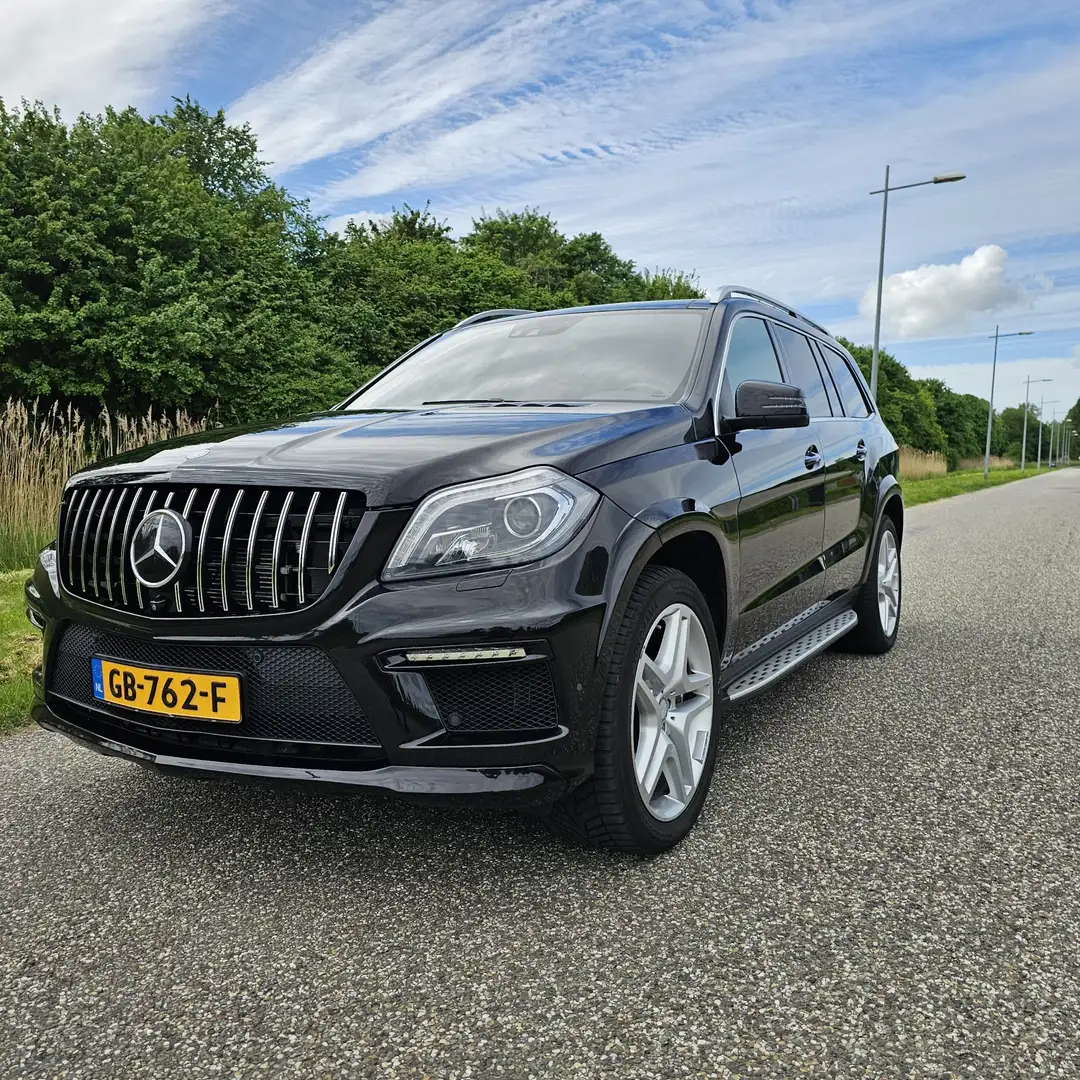 Mercedes-Benz ML 63 AMG mercedes gl 63 amg Fekete - 1