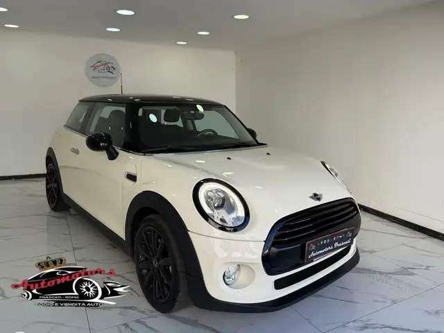 MINI Cooper D 1.5 Hype Seven 3p auto-GARANITA-2017