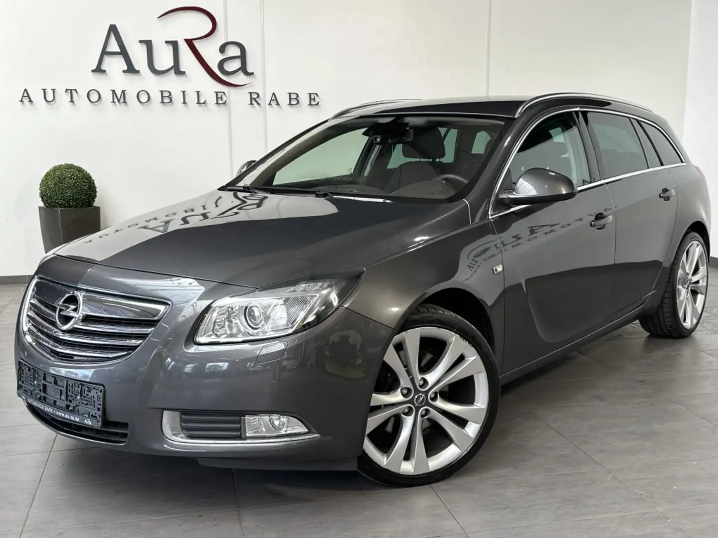 Opel Insignia SpT 2.8T Sport 4x4 Aut NAV+XEN+SHZ+20ZO Gris - 1