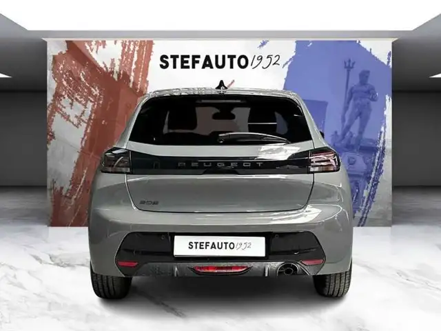 Peugeot 208 view 6