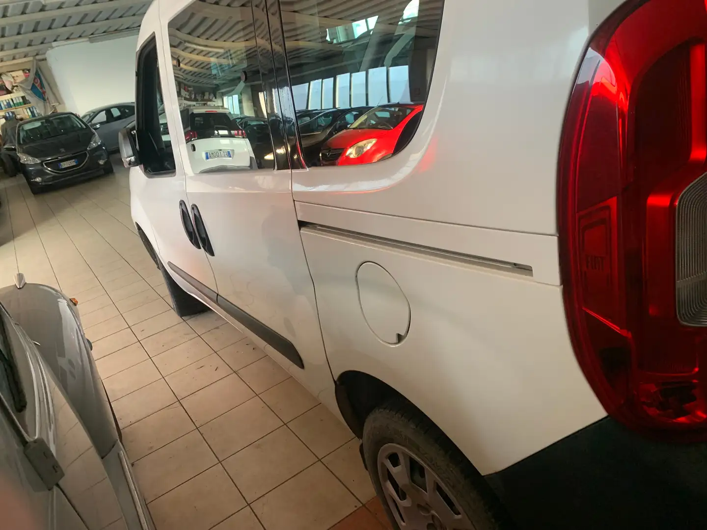 Fiat doblo Weiß - 2