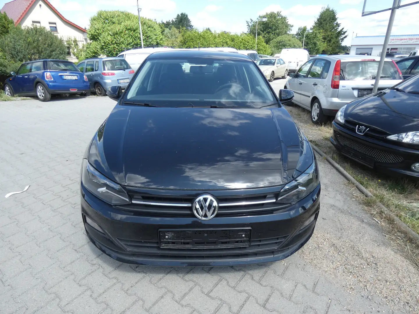 Volkswagen Polo Trendline, Klima, HU-AU NEU 5.Türer Black - 2
