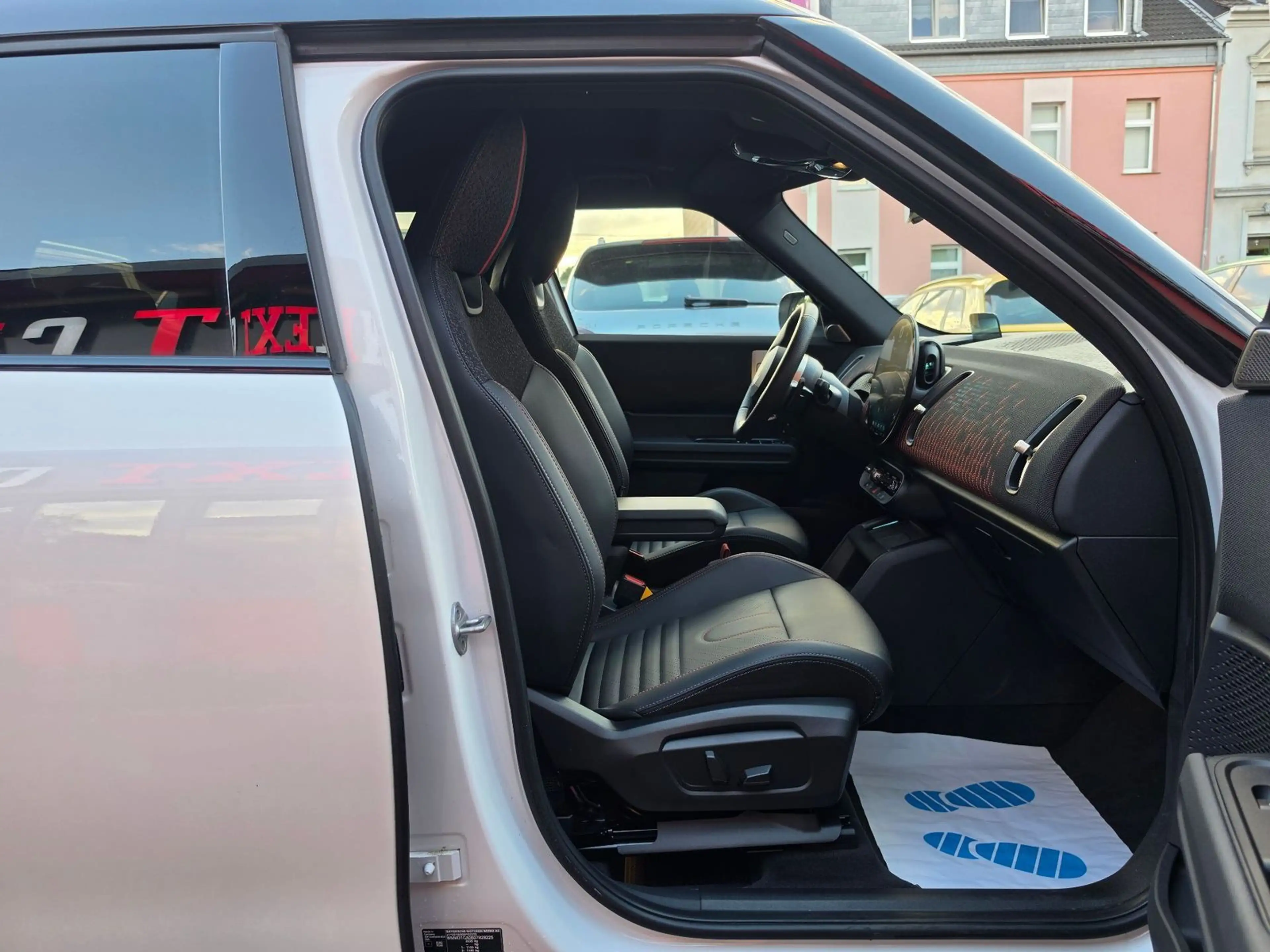 MINI John Cooper Works Countryman ALL4|XL|Pano|AHK| — photo 13