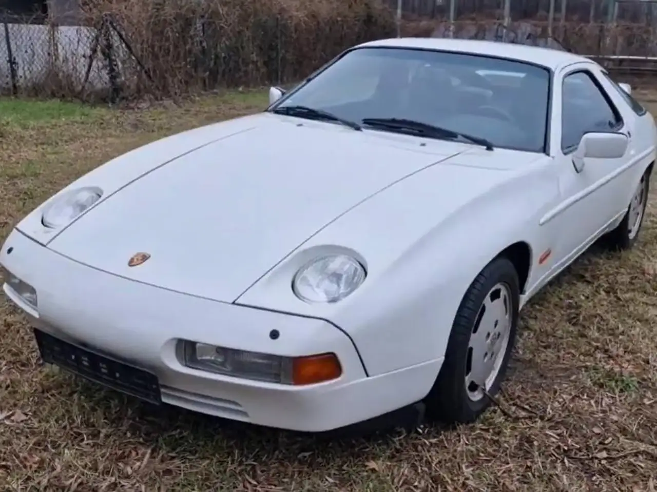 Porsche 928 S4, foto 1