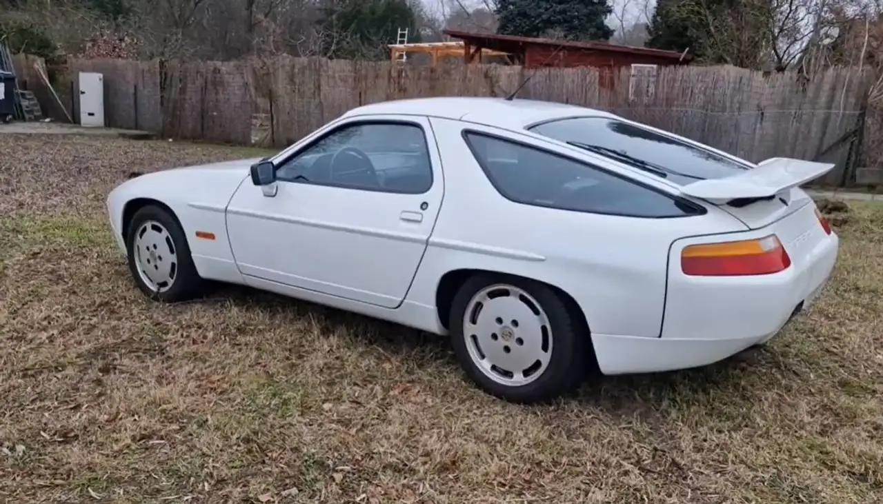 Porsche 928 S4, foto 2