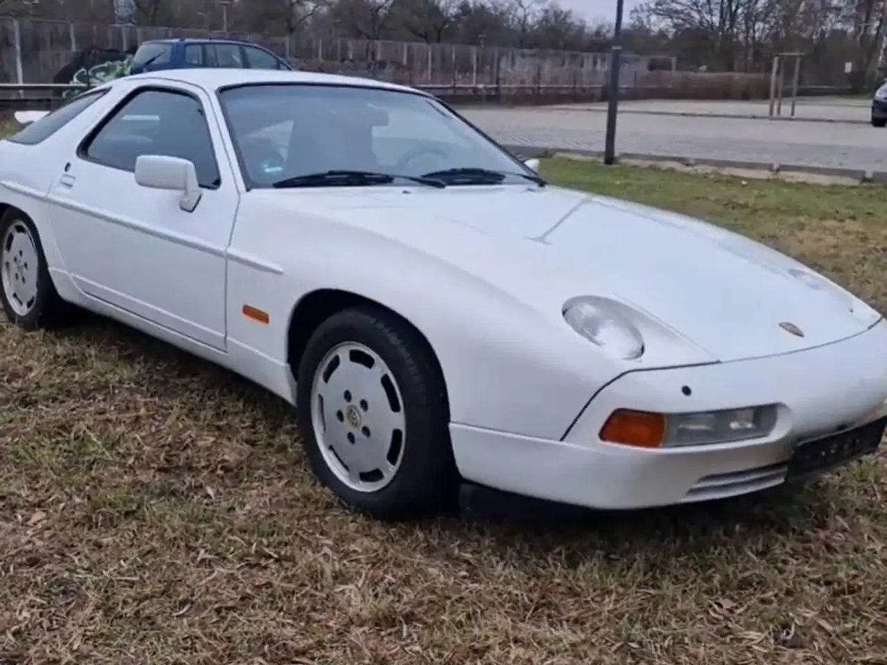 Porsche 928 S4, foto 4