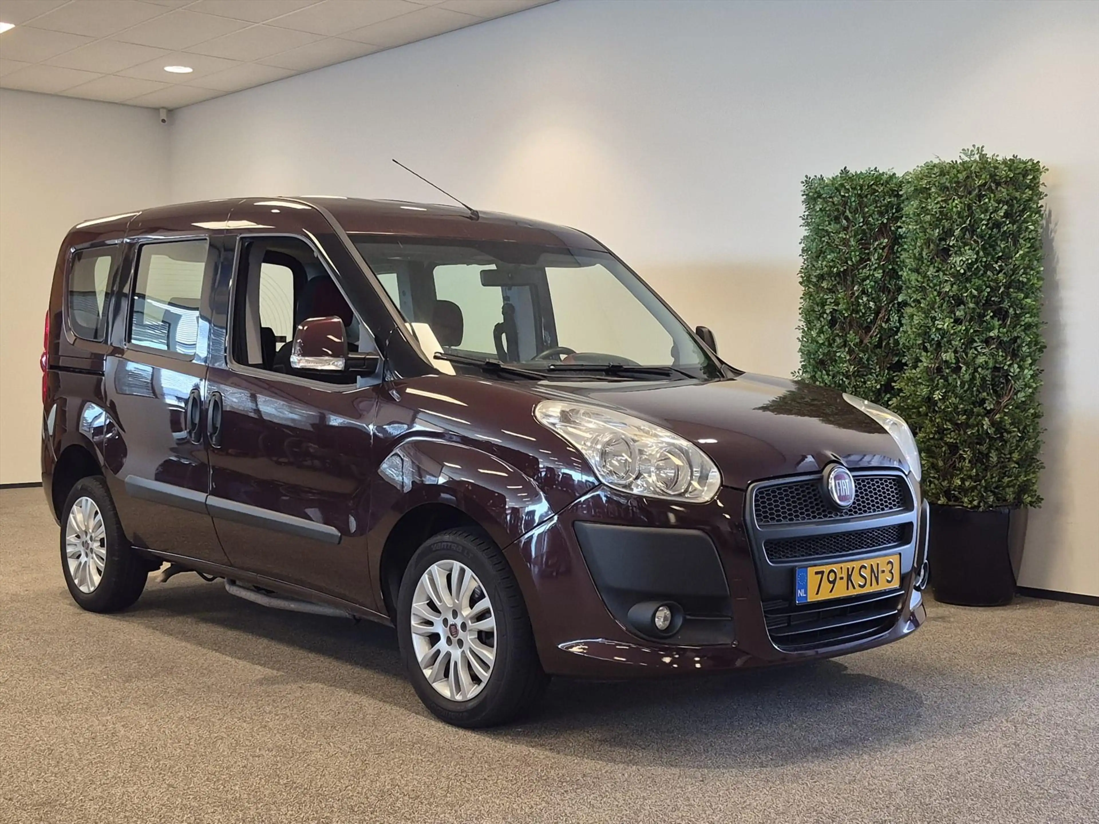 Fiat Doblo Rolstoelauto XXL-Ombouw 160cm binnenhoogte rolstoe — photo 8