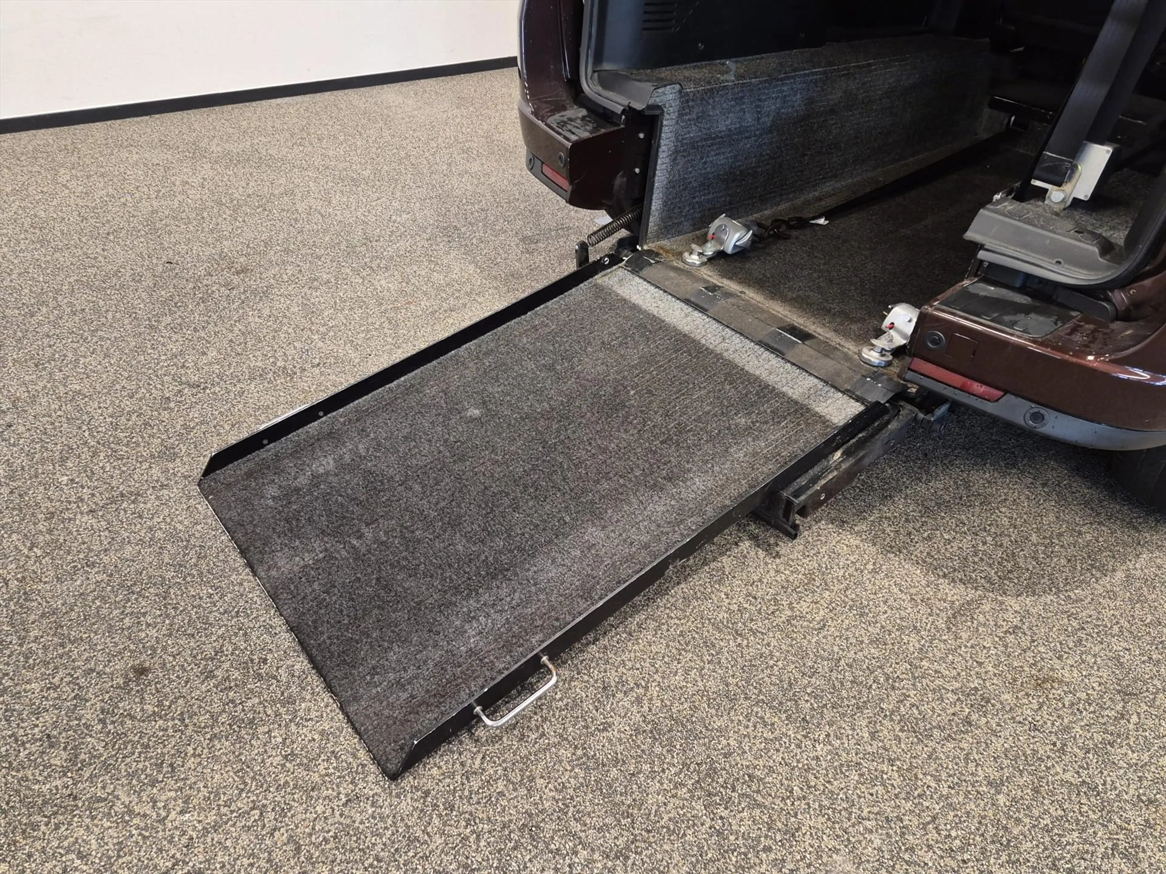 Fiat Doblo Rolstoelauto XXL-Ombouw 160cm binnenhoogte rolstoe — photo 4