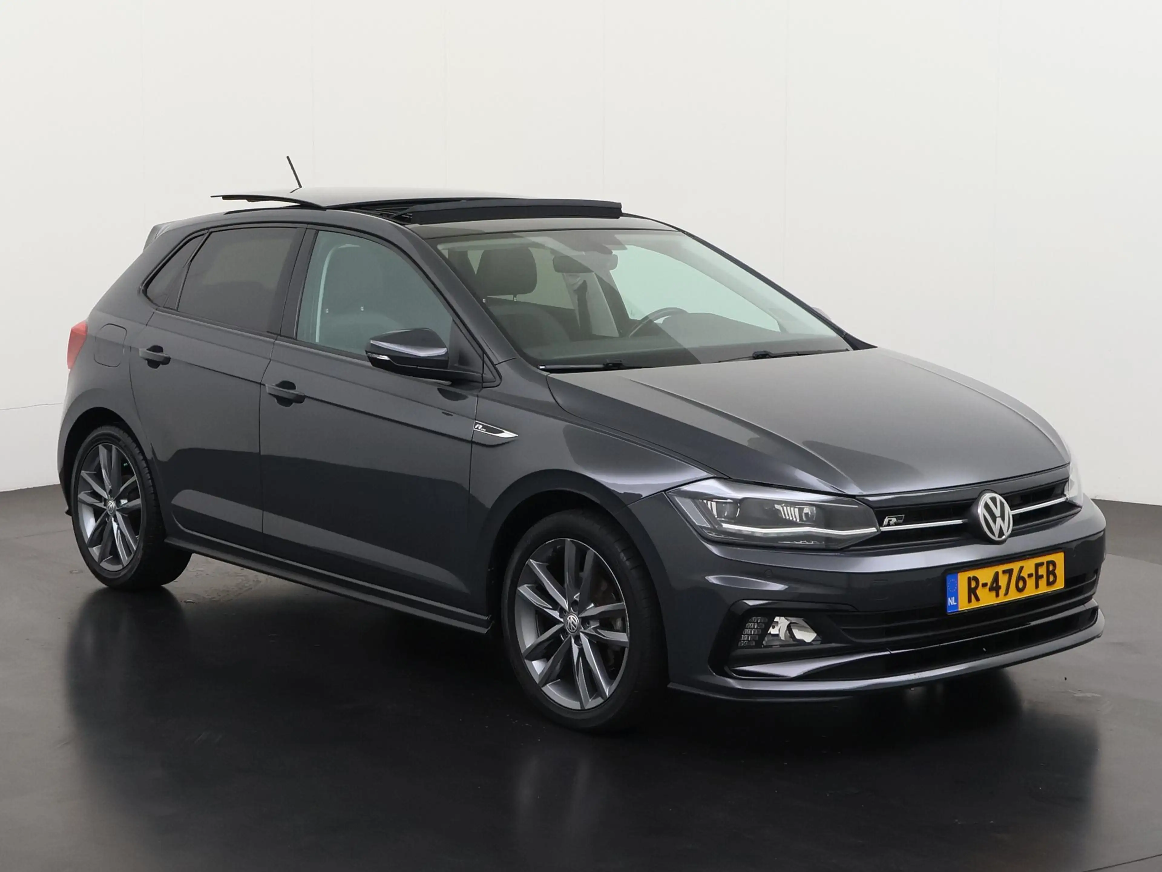 Volkswagen Polo 1.5 TSI R-Line DSG | Schuifdak | Navigatie | 17" P — photo 30