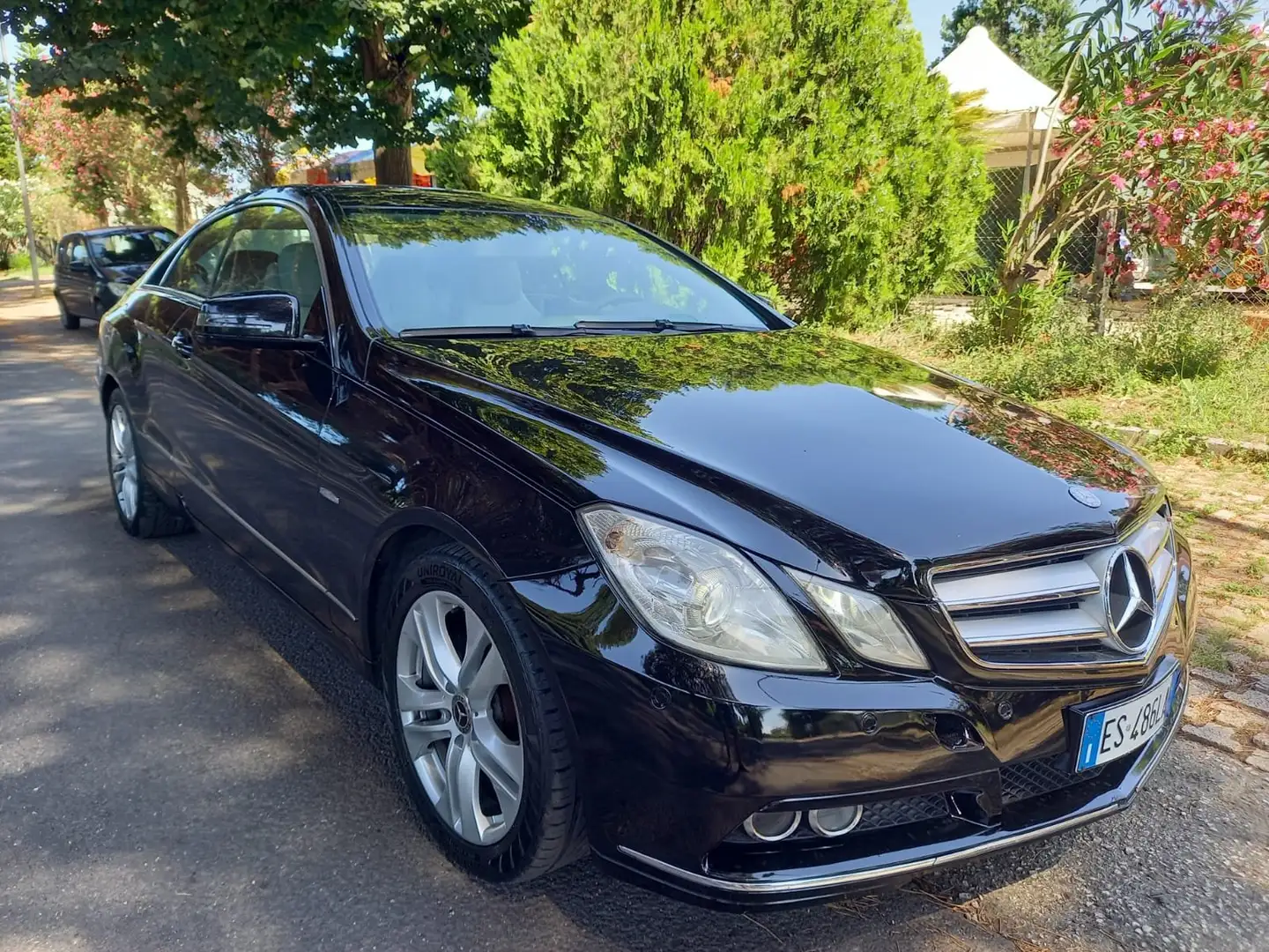 Mercedes-Benz E 220 Coupe 2.2 170cv Manuale Tagliandata GARANZIA 12m Zwart - 1