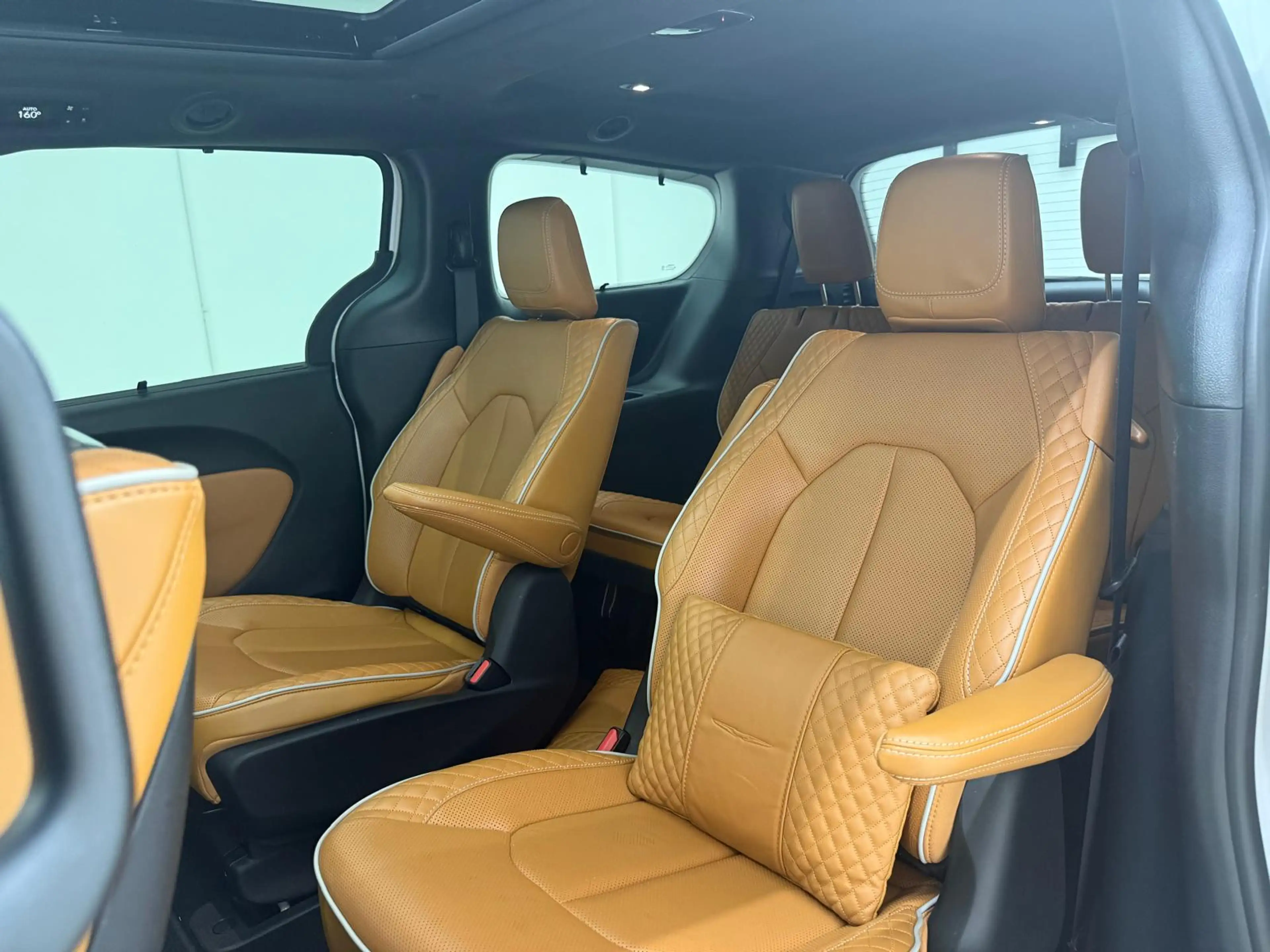 Chrysler Pacifica 3.6 V6 Hybrid Pinnacle 7-zits Full option — photo 14