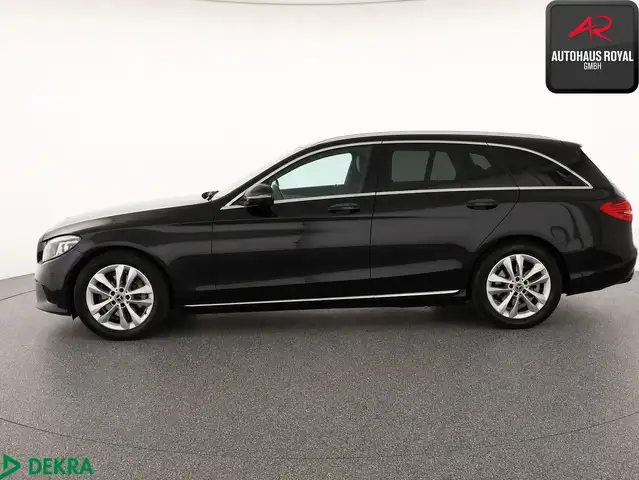 Mercedes-Benz C-Class view 2