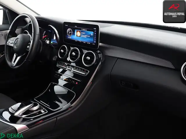 Mercedes-Benz C-Class view 10