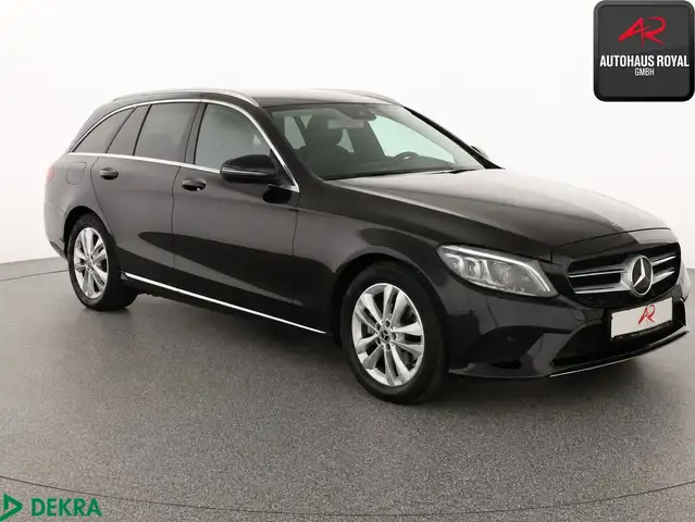 Mercedes-Benz C-Class view 7