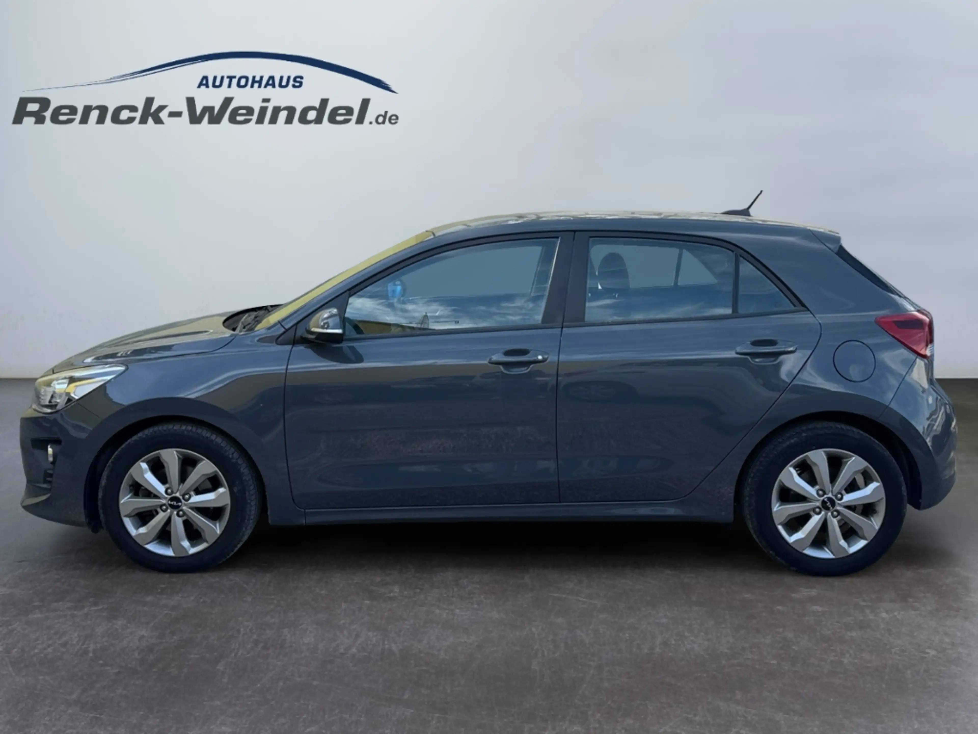 Kia Rio 1.0 Vision Navi Rückfahrkam Klima Apple CarPlay An — photo 2