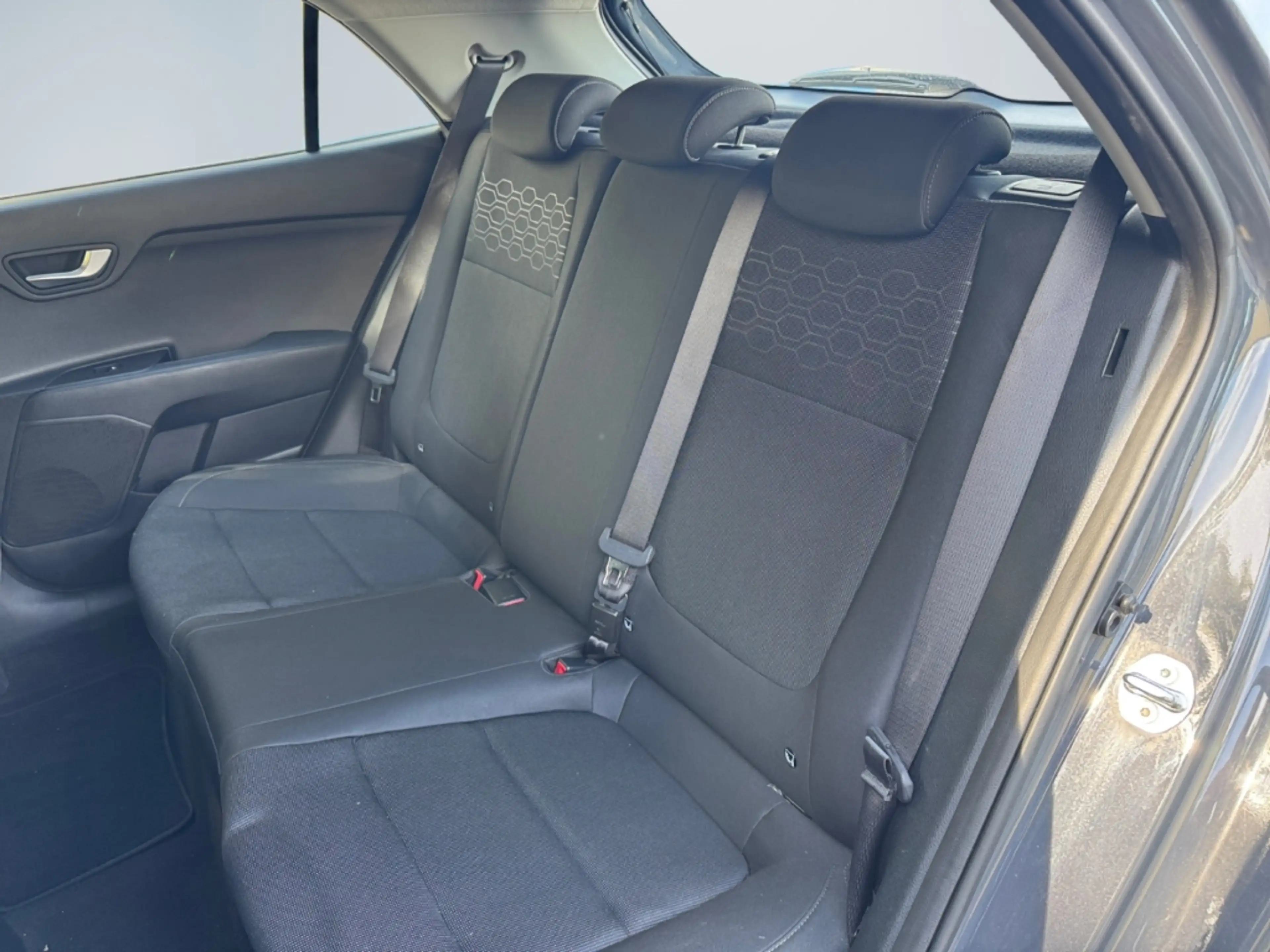 Kia Rio 1.0 Vision Navi Rückfahrkam Klima Apple CarPlay An — photo 13