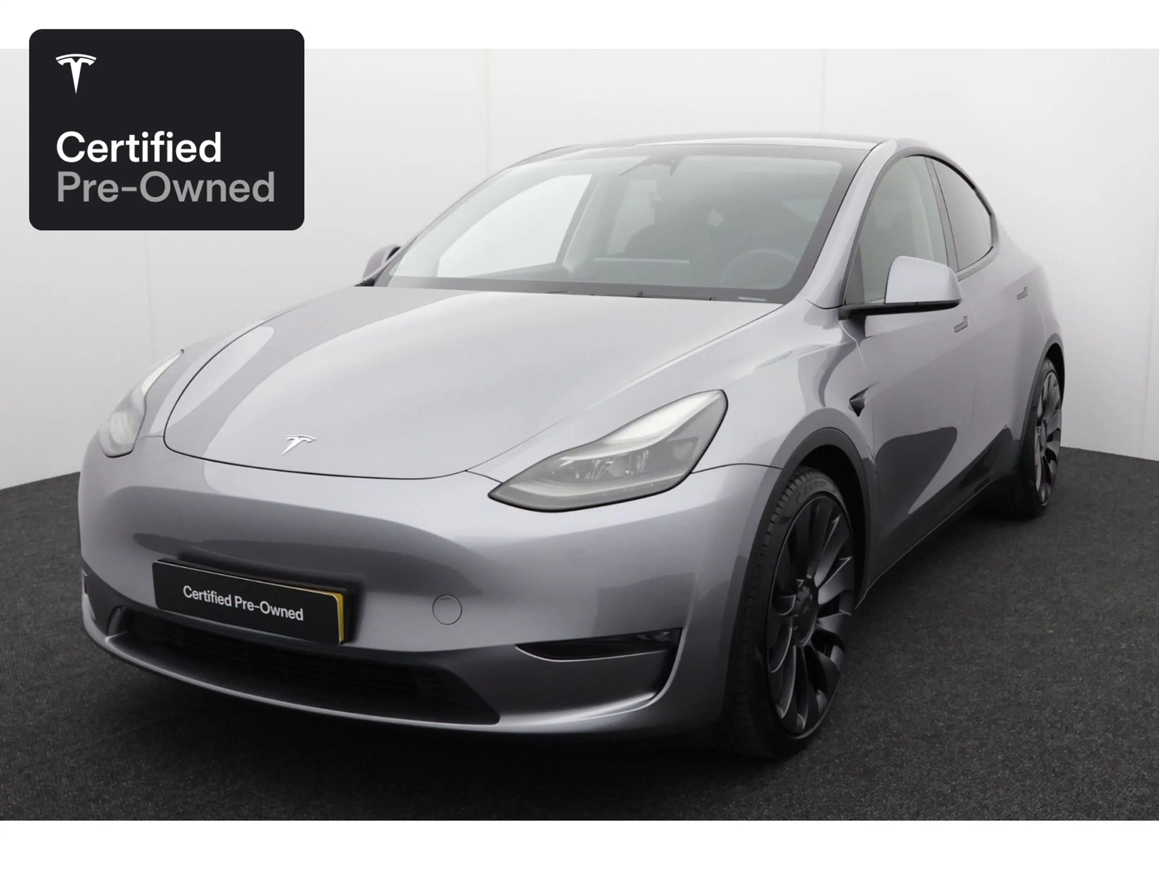 Tesla Model Y Performance "Certified Pre-Owned" — photo 2
