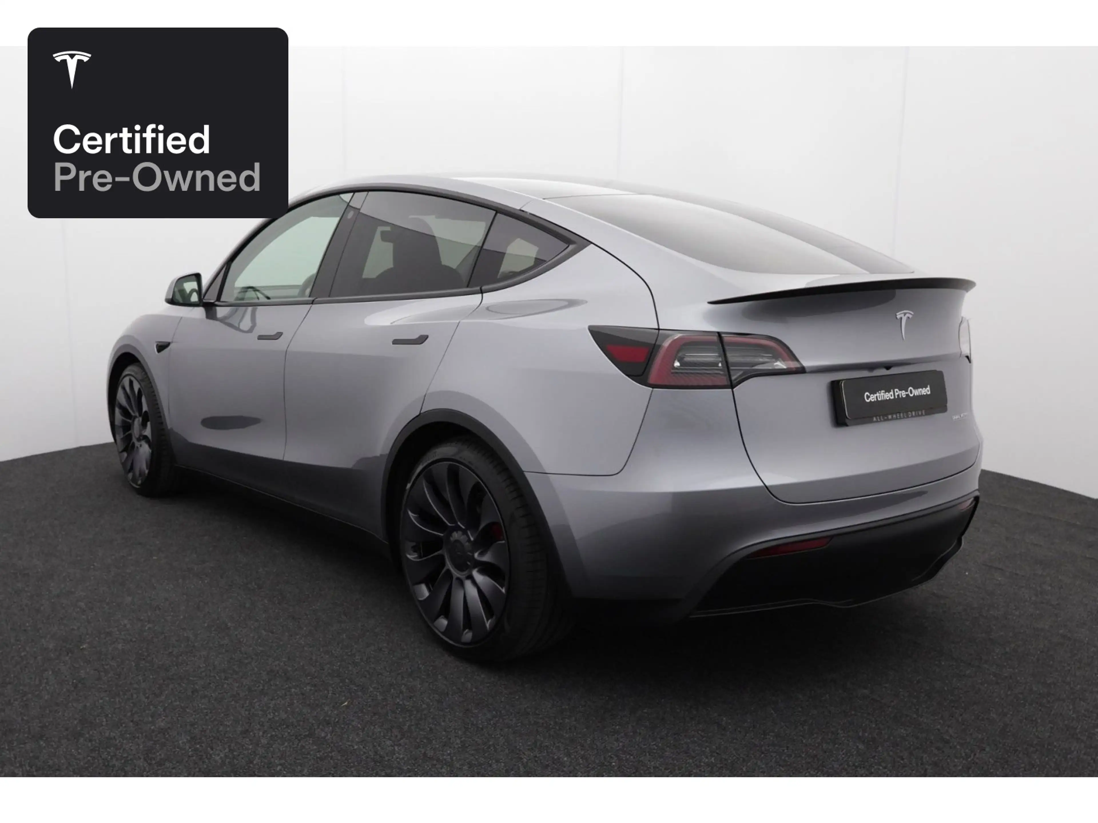 Tesla Model Y Performance "Certified Pre-Owned" — photo 6