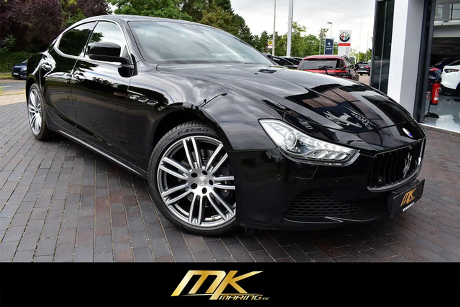 Maserati Ghibli S Q4*SPORT*20 ZOLL*LEDER*XENON*SHZ*NAVI* Černá - 1