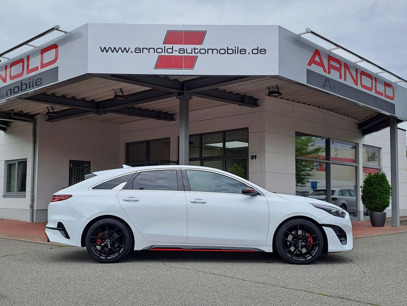 Kia ProCeed / pro_cee'd 1.6 GT — photo 4