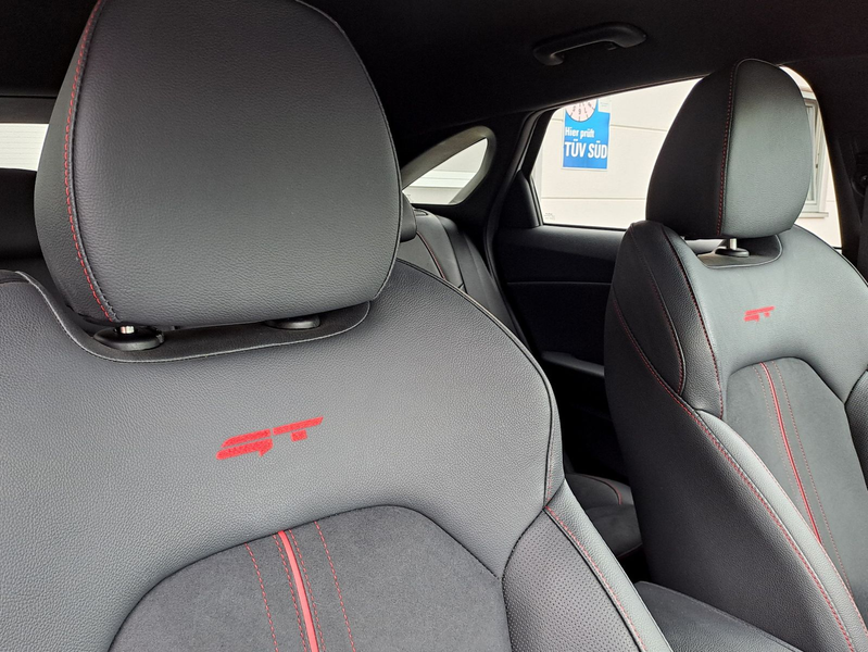 Kia ProCeed / pro_cee'd 1.6 GT — photo 11