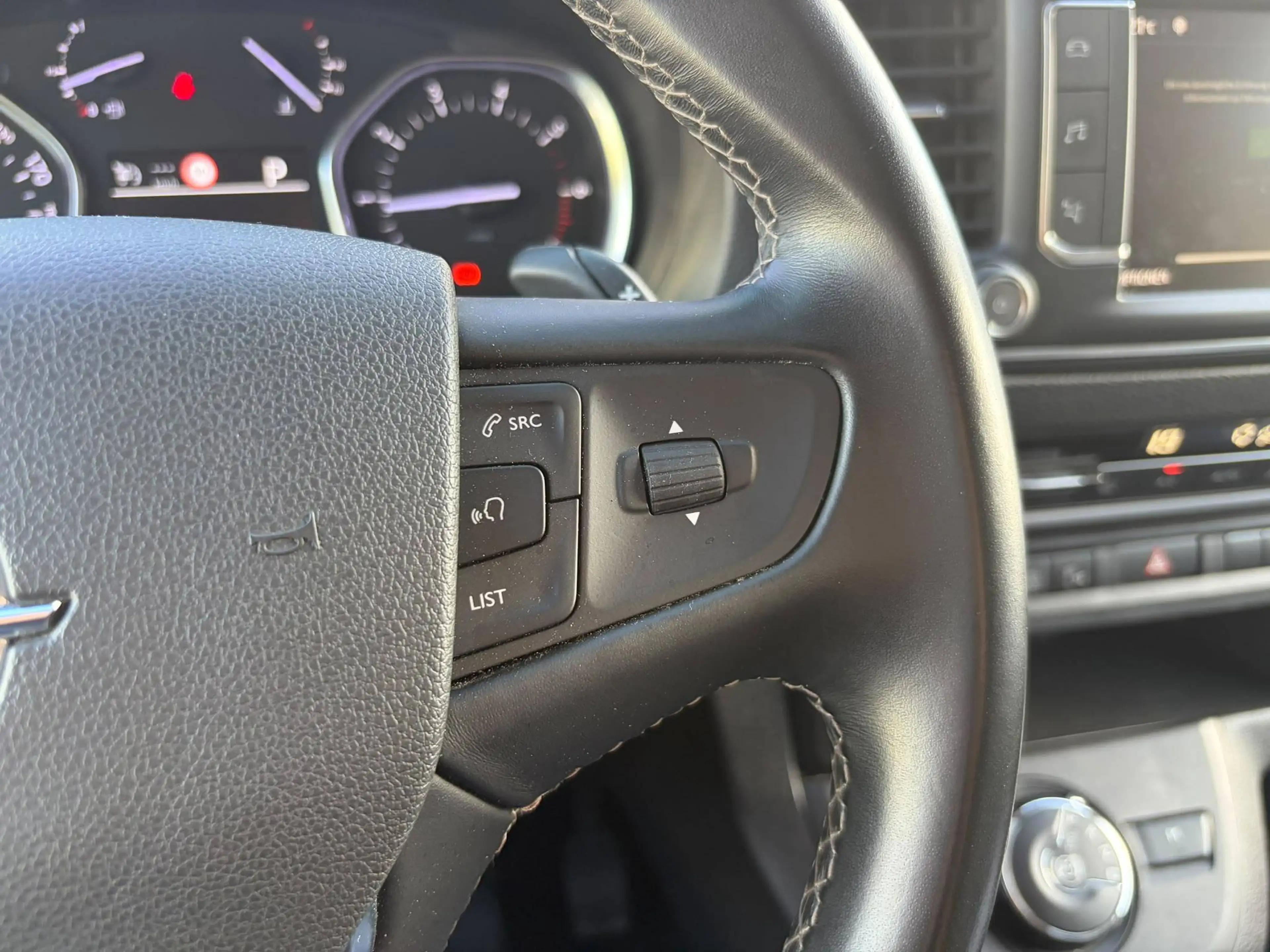 Opel Zafira Life Tourer M (L2) Leder -7 Sitzer / AHK / Panorama Dach — photo 12